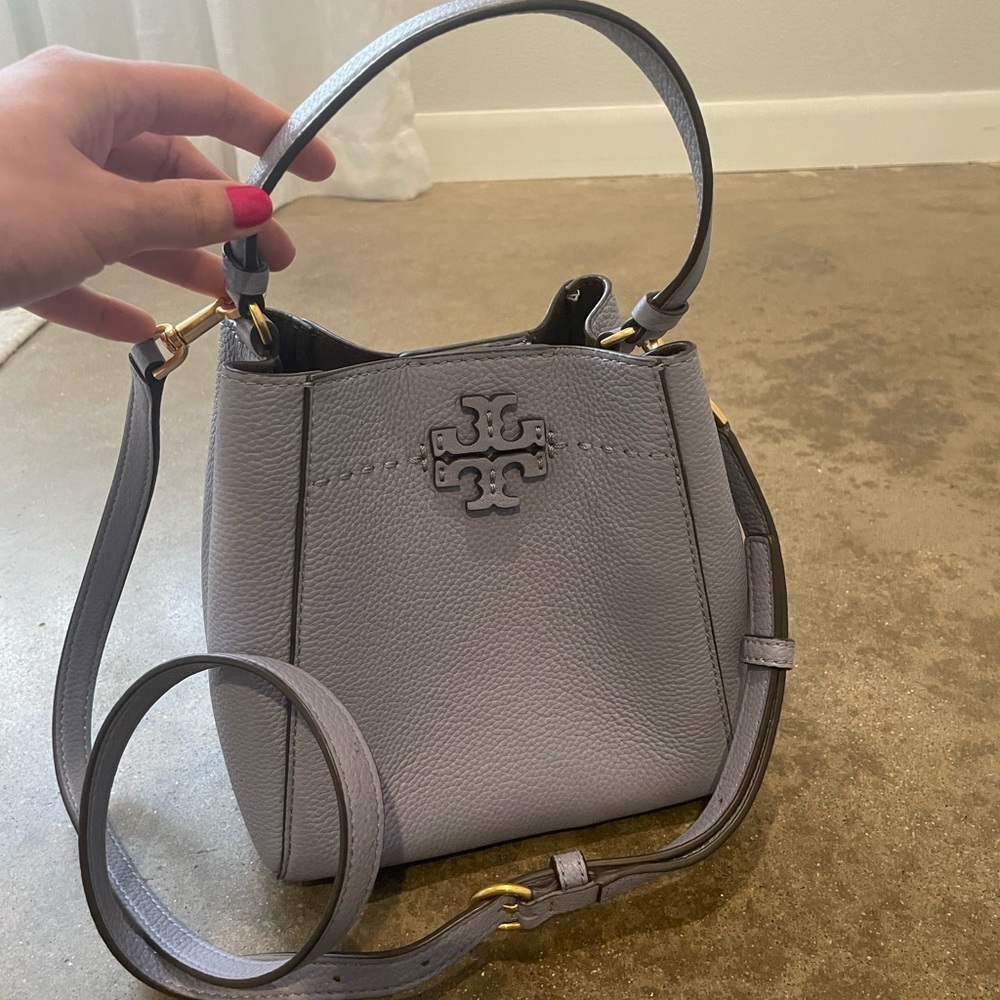 Tory Burch Small McGraw Bucket Bag Purse
